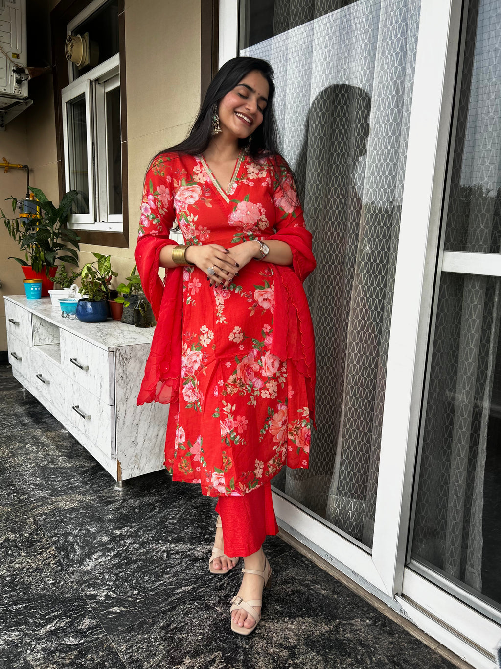 भू weave Sunset Rose Kurta Set