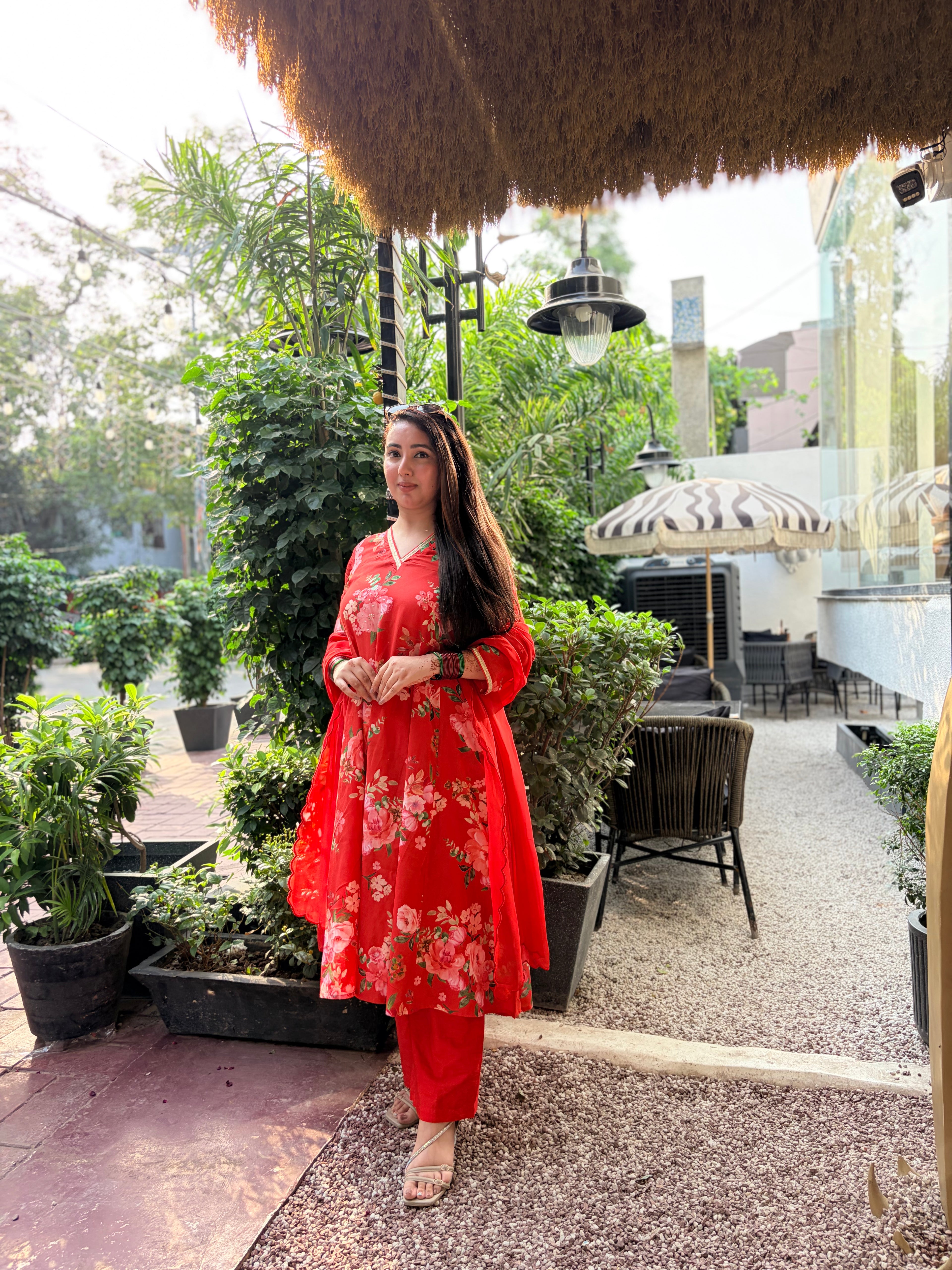 भू weave Sunset Rose Kurta Set