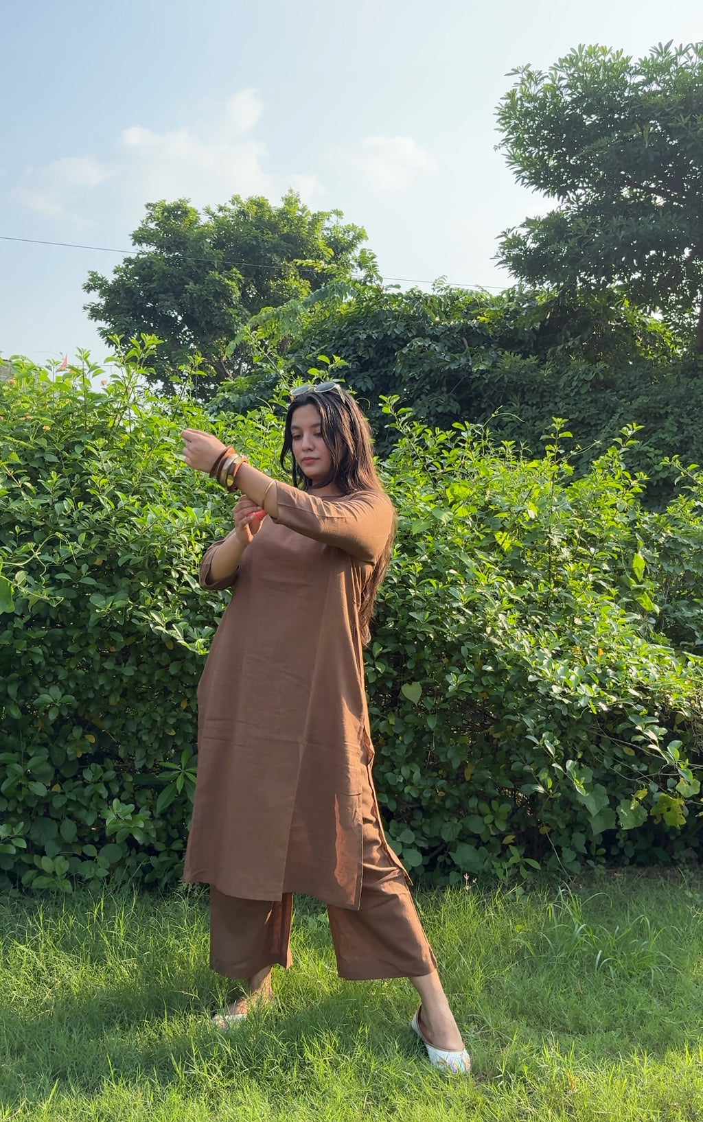 भू weave Brown Cotton Minimalist Kurta Set