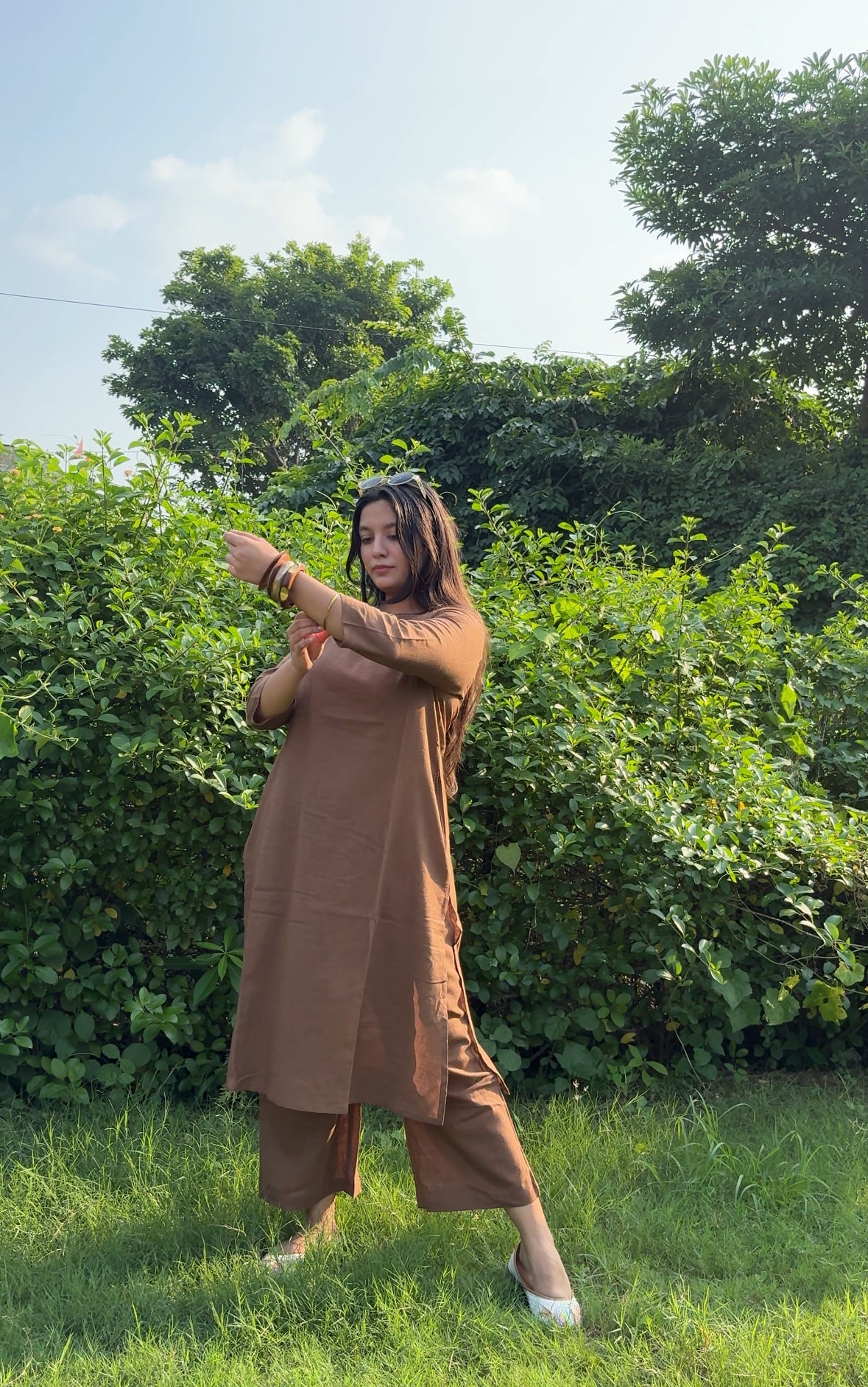 भू weave Brown Cotton Minimalist Kurta Set