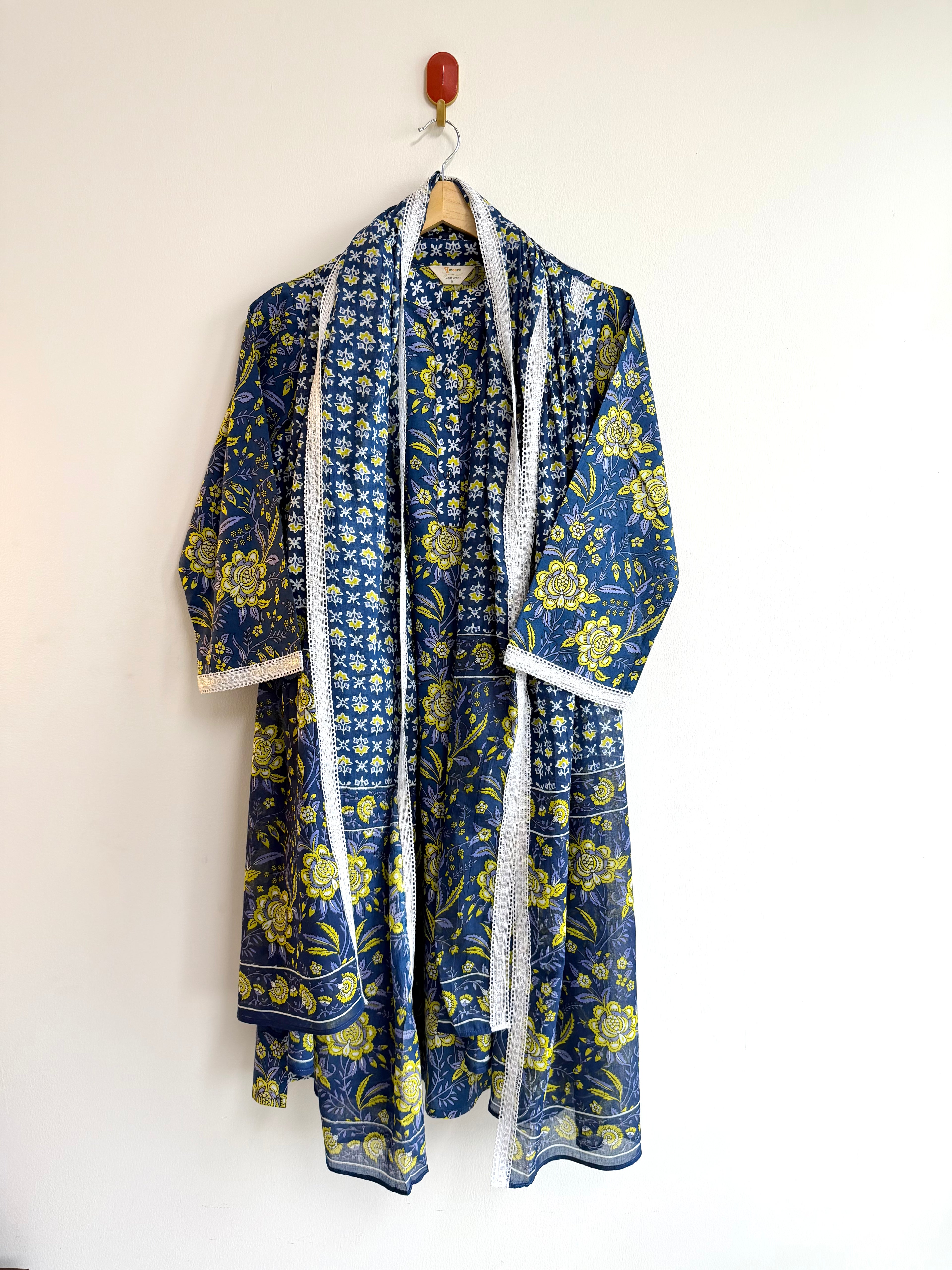 भू weave Cotton Handblock 3pc Kurta Set