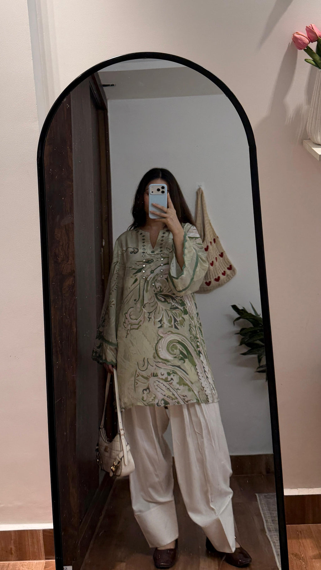 भू weave Pistachio Green Paisley Print Mirror-Work Farshi Set