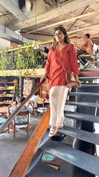 Woman wearing भू weave viscose farshi set , outdoor shoot