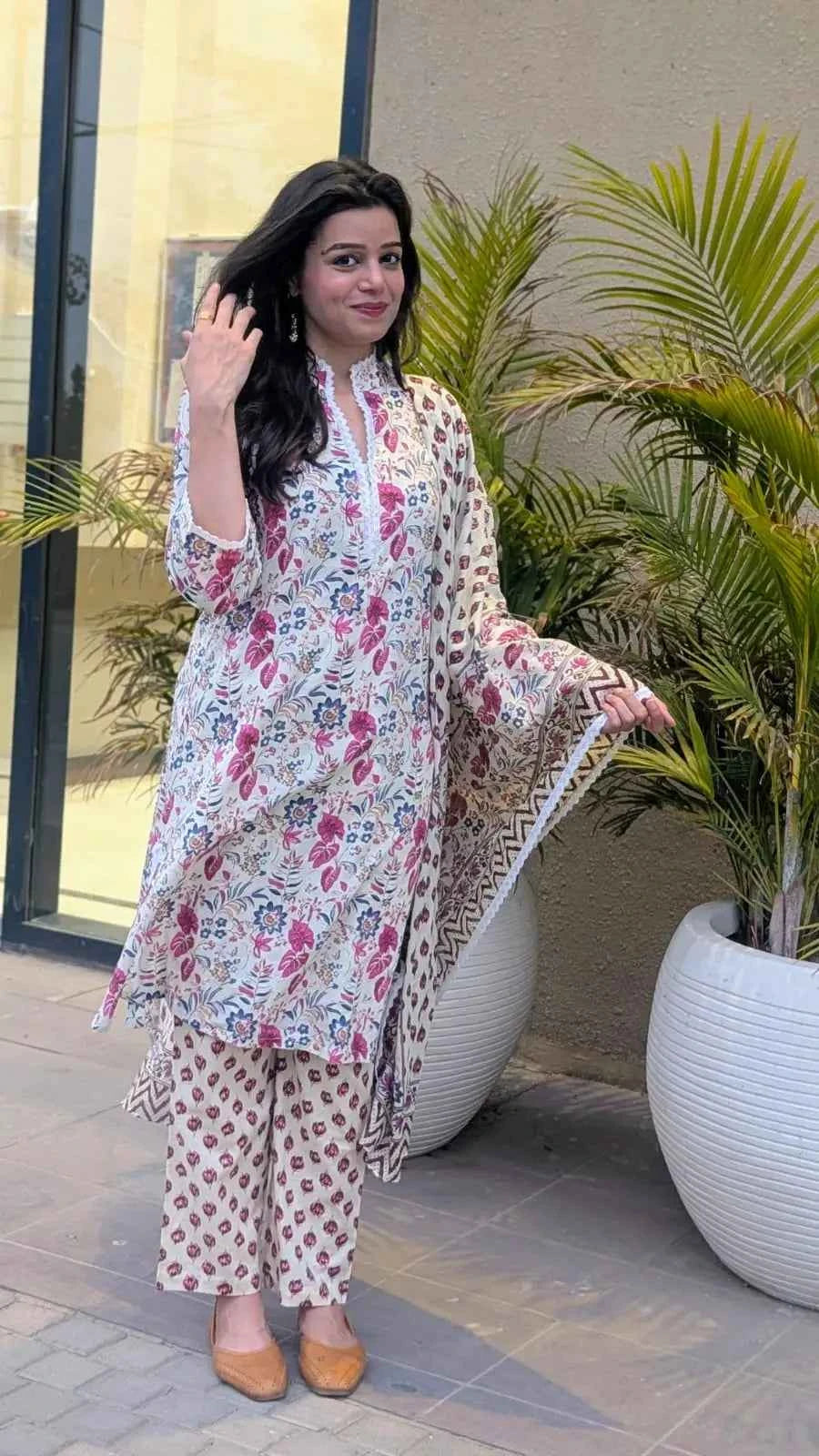 भू weave Cotton Handblock 3pc Suit Set