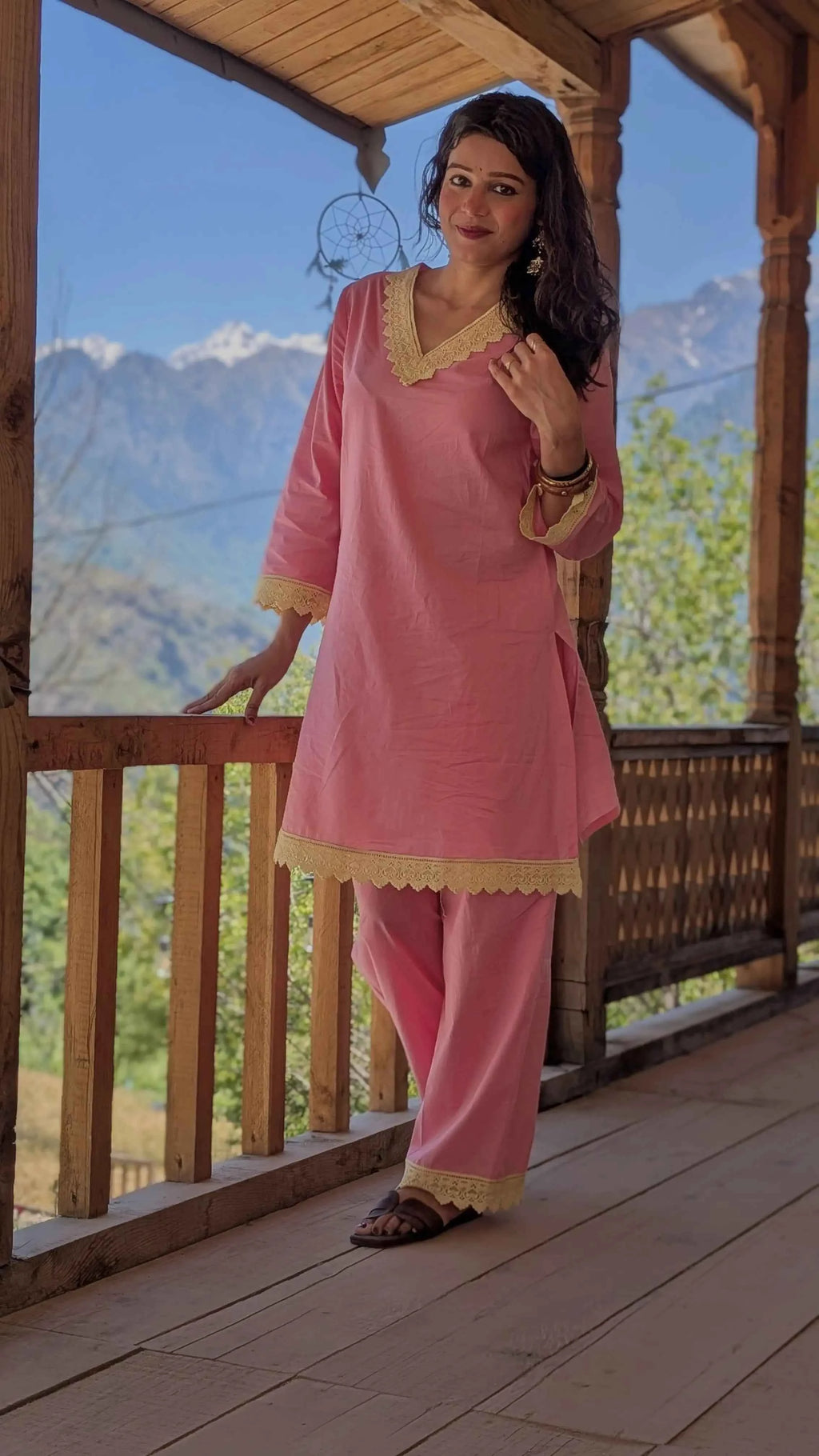 भू weave Cotton Pink Lace Co-ord Set
