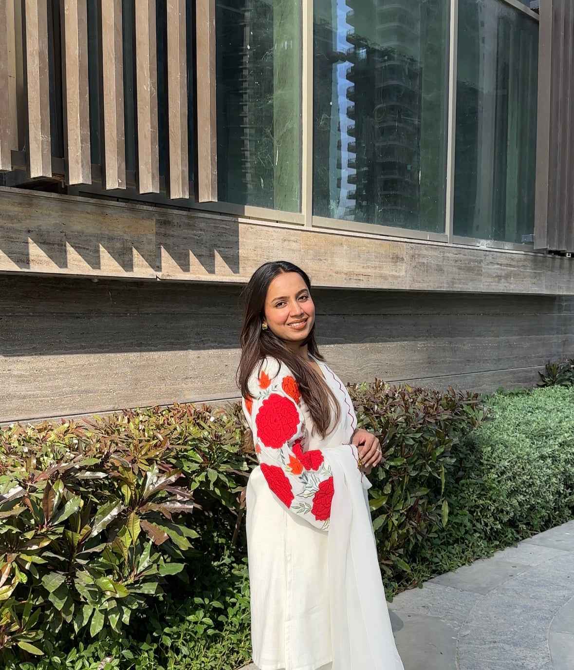 Gulabo – Off White Kurta Set with Rose Sleeves & Organza Dupatta