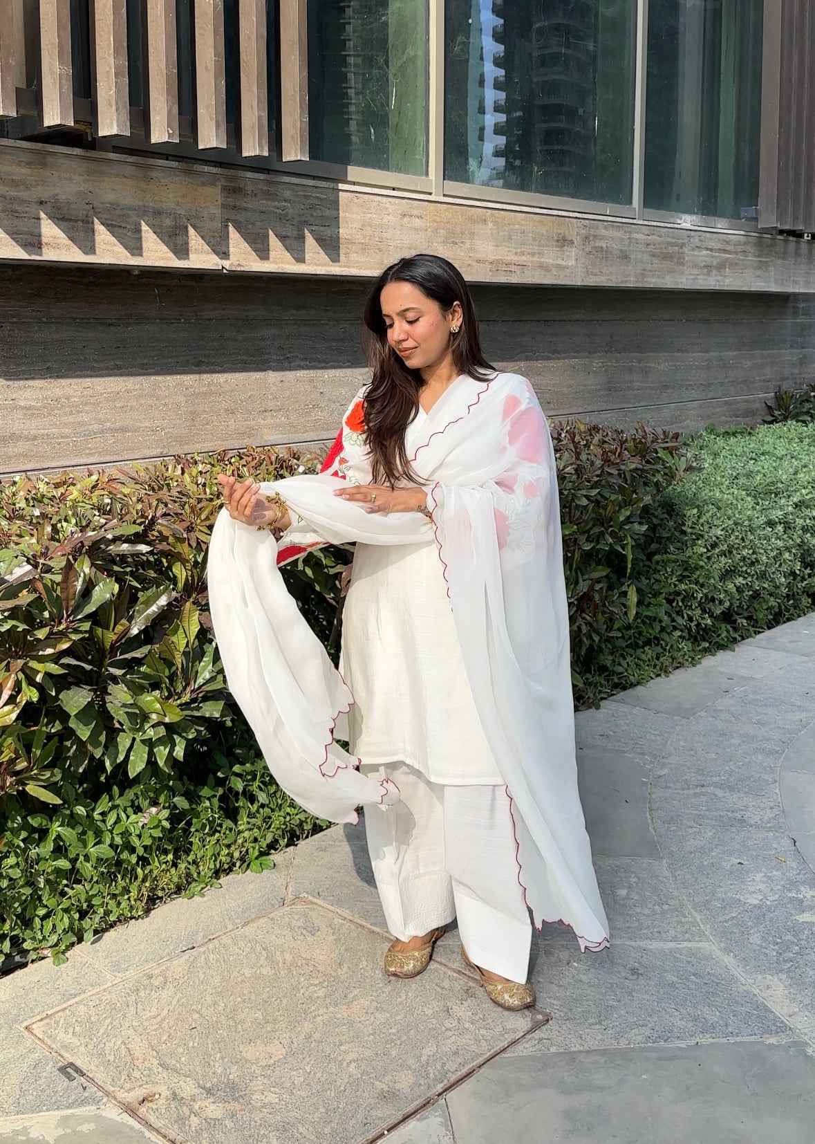 Gulabo – Off White Kurta Set with Rose Sleeves & Organza Dupatta