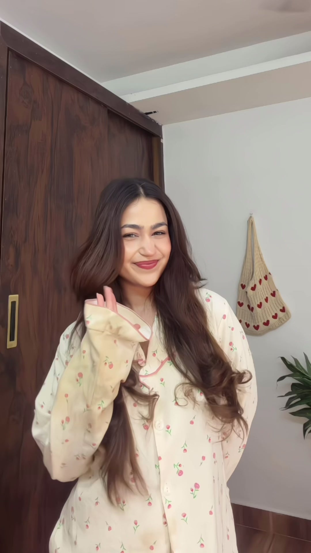 भू weave Pistachio Green Paisley Print Mirror-Work Farshi Set